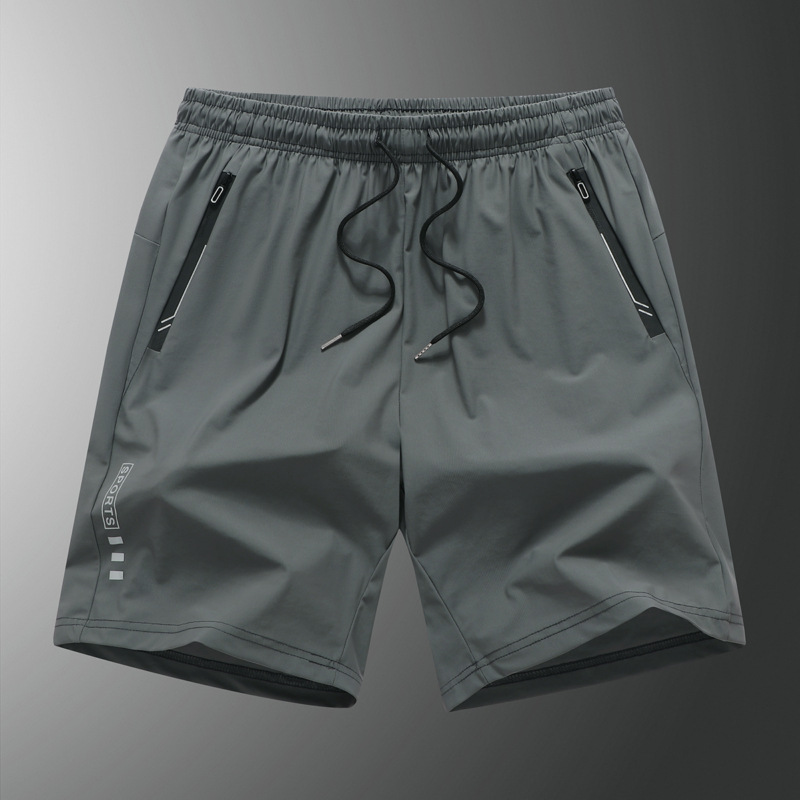 Sports fashionable shorts for leisure