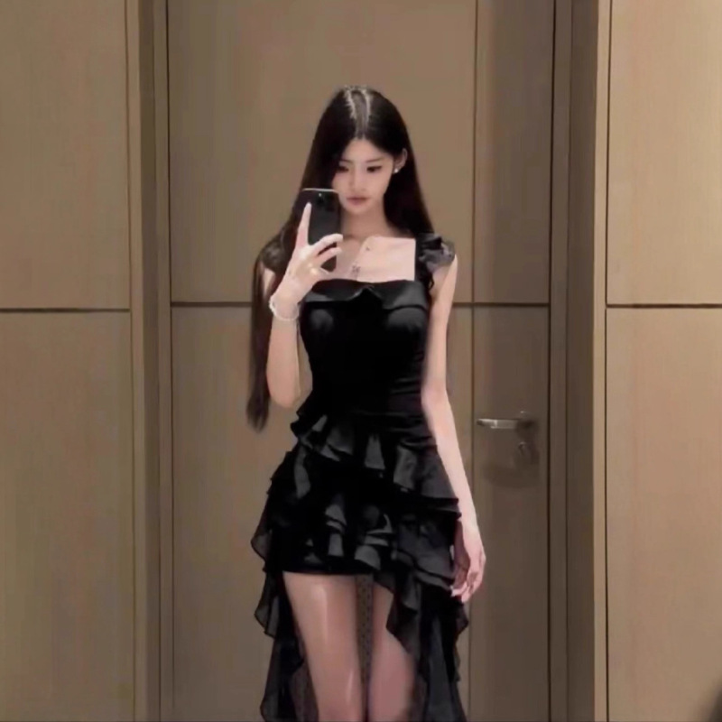 [with Breast Pad, Zipper Lining] French Resort Rose Elegant Long Tail Sleeveless Atmosphere Suspender Dress