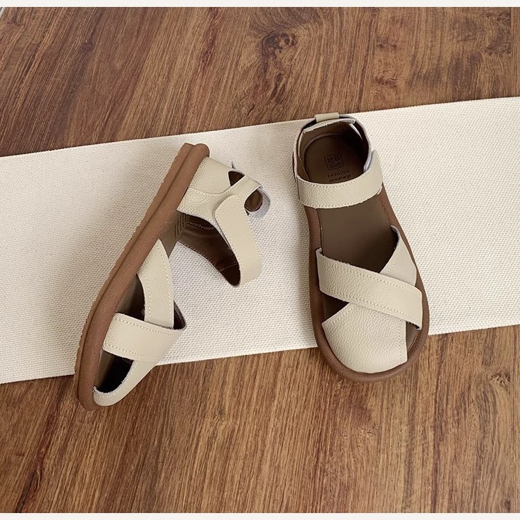 ¡La marea no es sur! Estilo universitario Baotou sandalias romanas mujer suela suave todo fósforo verano original de una palabra con zapatos casuales