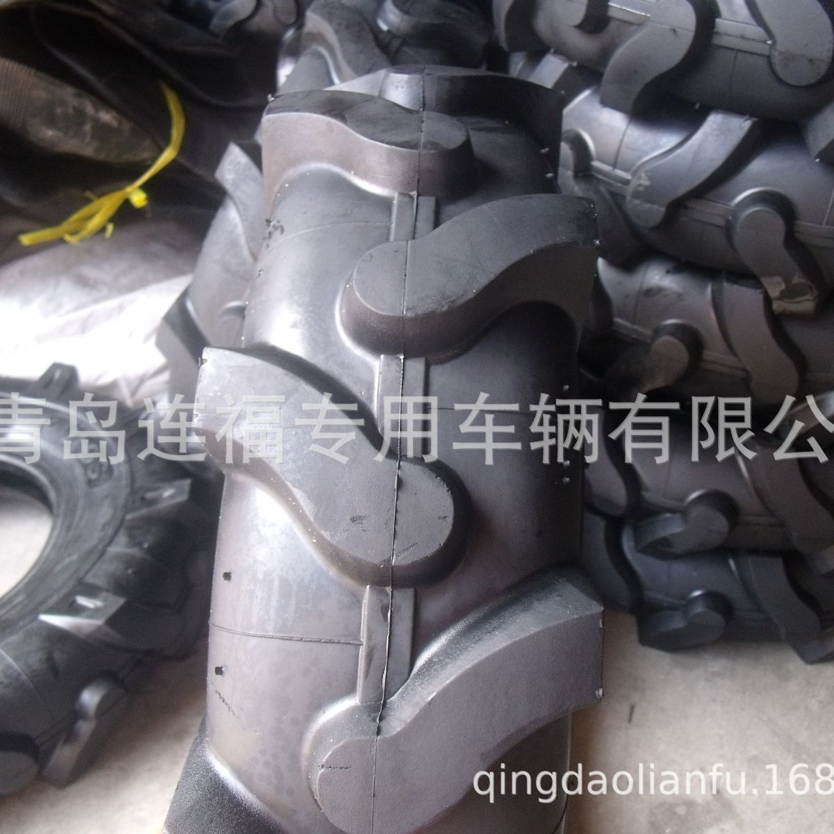 供应出口3.50-6橡胶轮胎 微耕机外胎 人字花纹外胎 欢迎洽谈