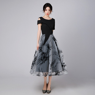 Evening Dress for Small Women 2025 New Lace Mesh Can Be Worn at Ordinary Times French Art Exam Piano Conductor Performance Clothing