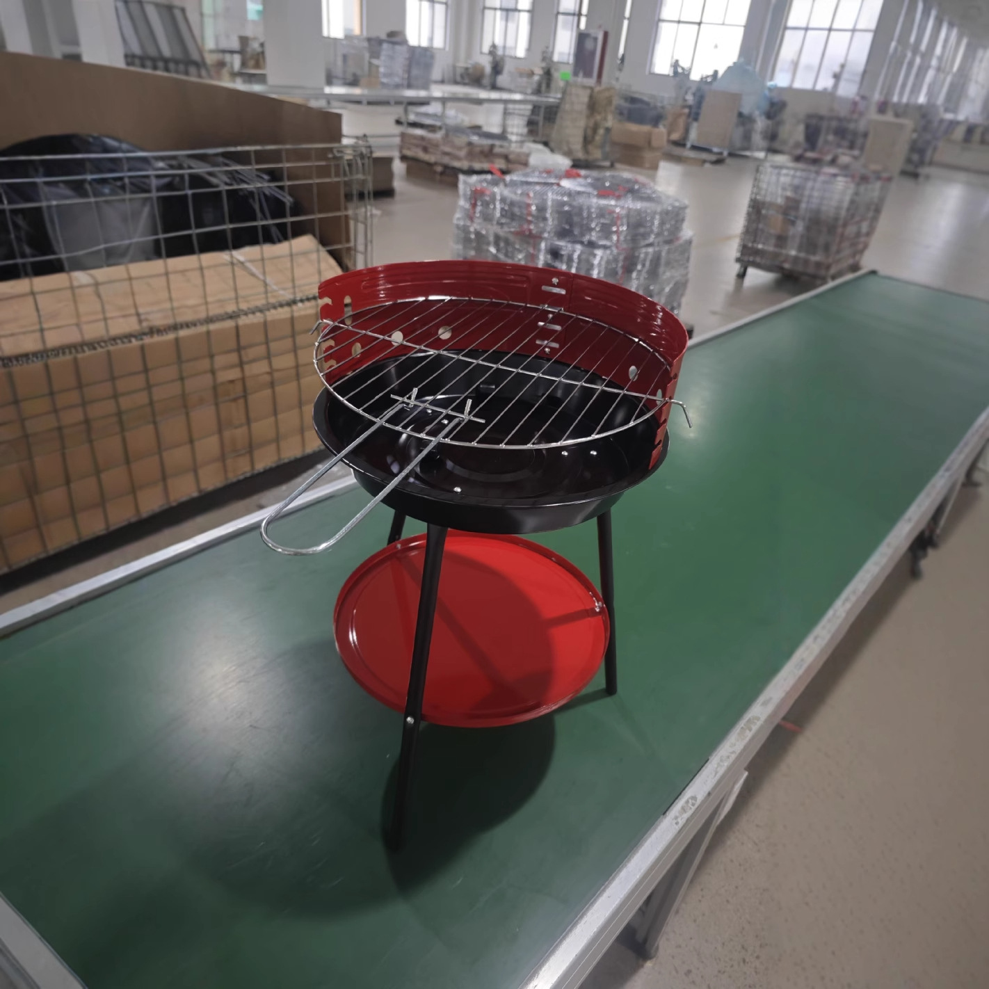 Fábrica directa de jardín doméstico parrilla portátil parrilla de carbón desmontable al aire libre parrilla de barbacoa portátil al por mayor