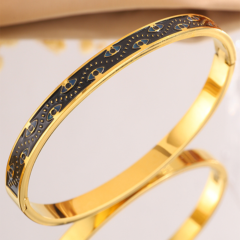 Nuevo retro goteo de aceite brazalete de acero de titanio joyas personalidad brazalete de ojos de joyas de acero inoxidable al por mayor image 4