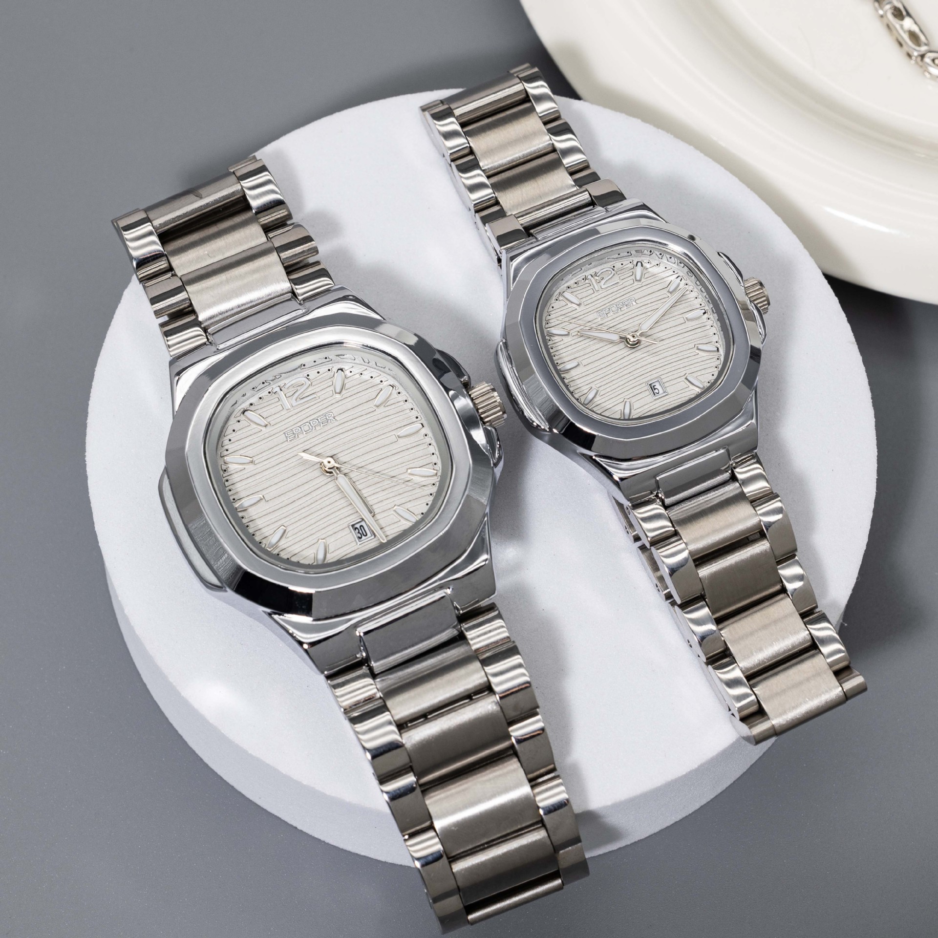 Cross-Border Watch Fashion Lightweight Niche High-Value Workplace Large Dial Calendar Casual Versatile Waterproof Couple Watch