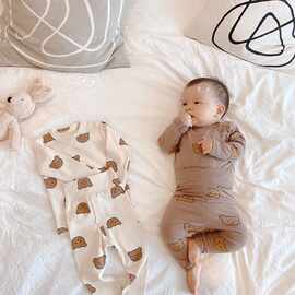 婴幼儿内衣套装秋冬德绒男女宝宝睡衣家居服儿童保暖护肚两件套