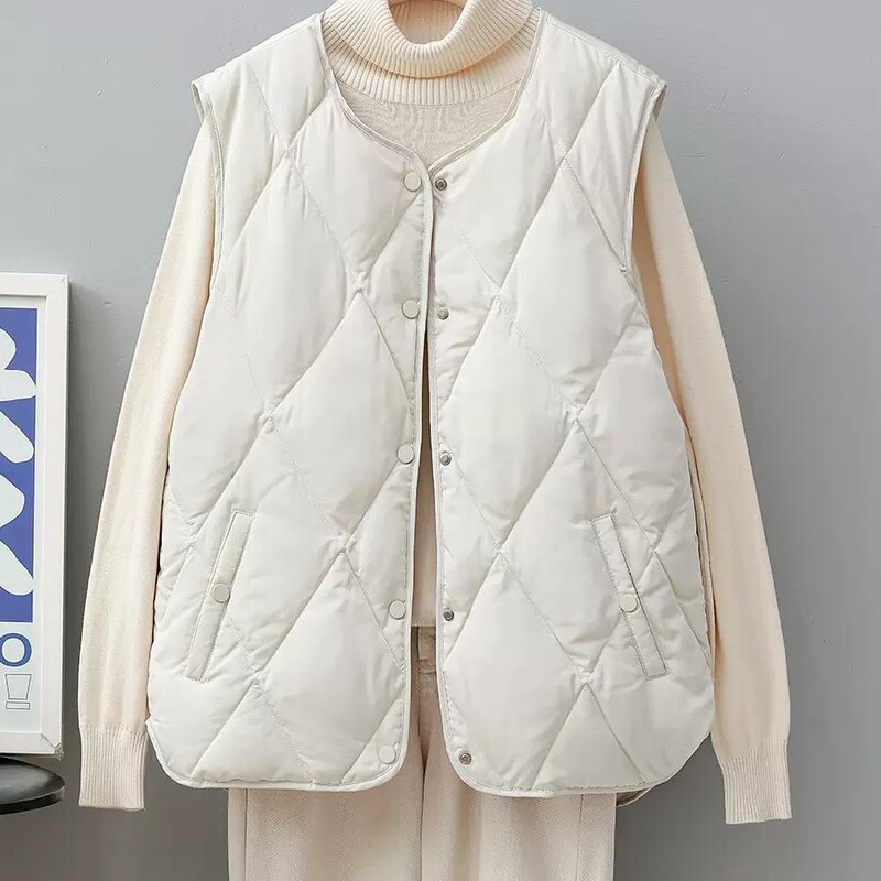 2025 Autumn and Winter New Lightweight Cotton Vest for Women, Round Neck, Inner Wear, Collarless Lightweight Vest, Thin Quilted Vest