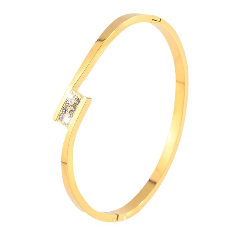 Brazalete de acero de titanio de diseño femenino simple abertura de diamantes ligero lujoso temperamento pulsera minimalista no desvanecerse brazalete de estilo europeo y americano