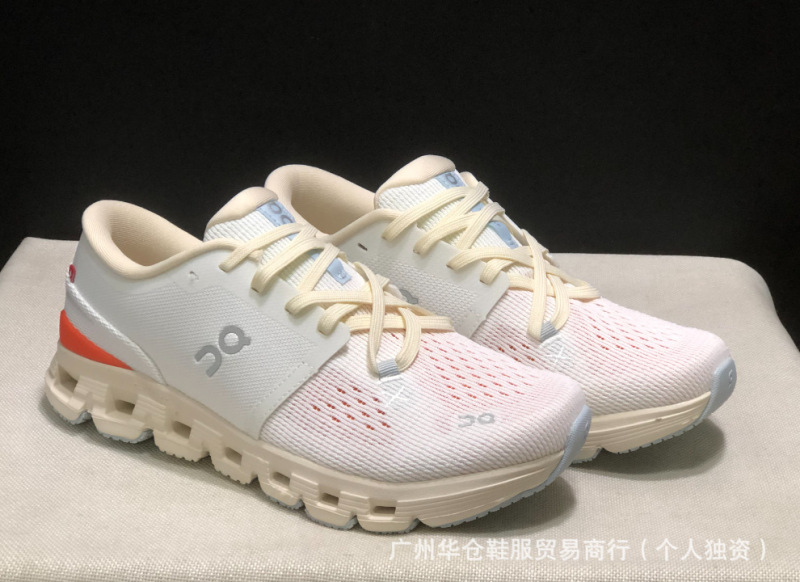莆田On/昂走Cloud X 4男女ランニングシューズ緩震回弾蛇年限定低助通気スポーツシューズ|undefined