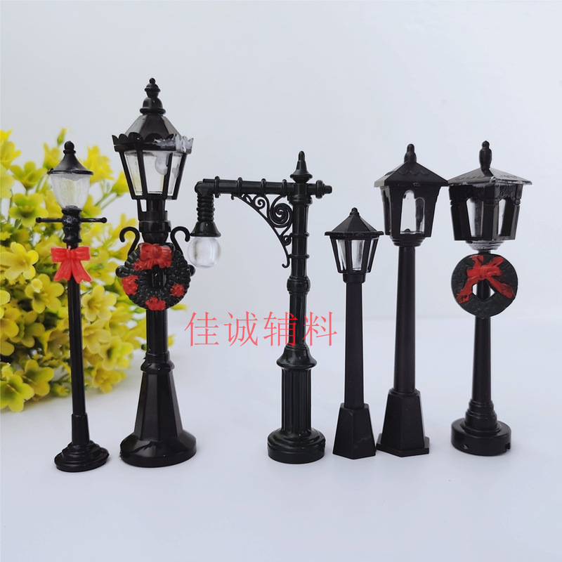 6 Types of Plastic Decorative Street Lights, Craft Desktop Ornaments, DIY Accessories, Black Mini Street Lights, 8-12cm 6 Types of Plastic Decorative Street Lights, Craft Desktop Ornaments, DIY Accessories, Black Mini Street Lights, 8-12cm