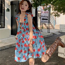 日系度假木耳边碎花吊带连衣裙女宽松显瘦减龄抹胸娃娃裙沙滩裙子