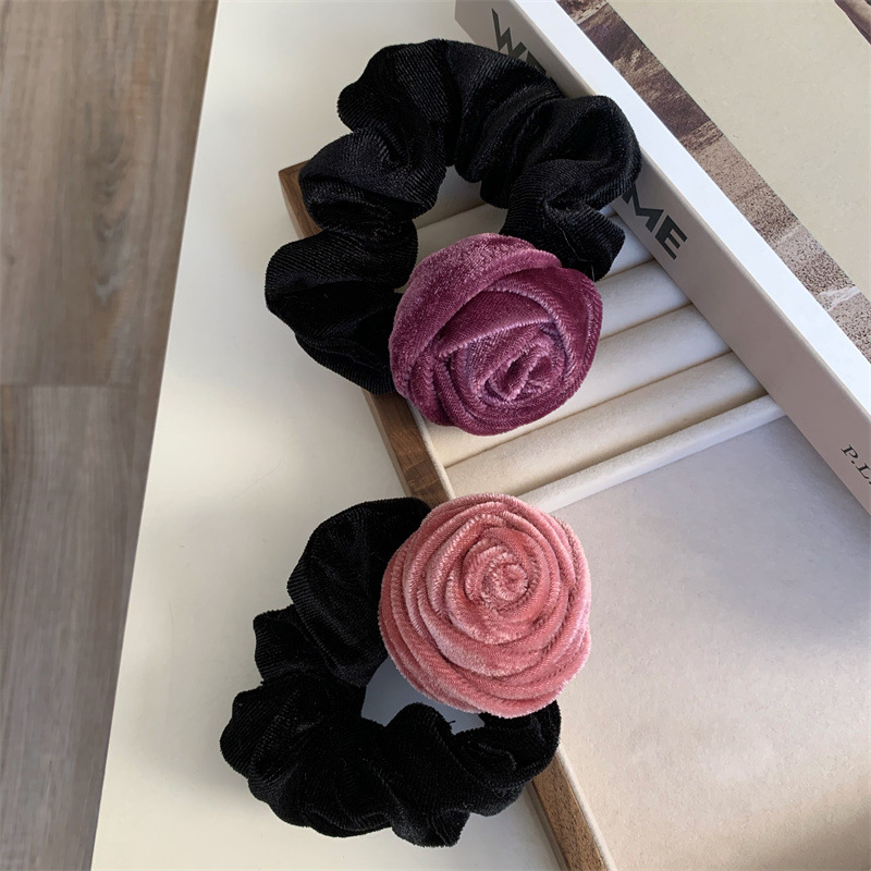 Women's Elegant Retro Romantic Rose Cloth Hair Tie display picture 8