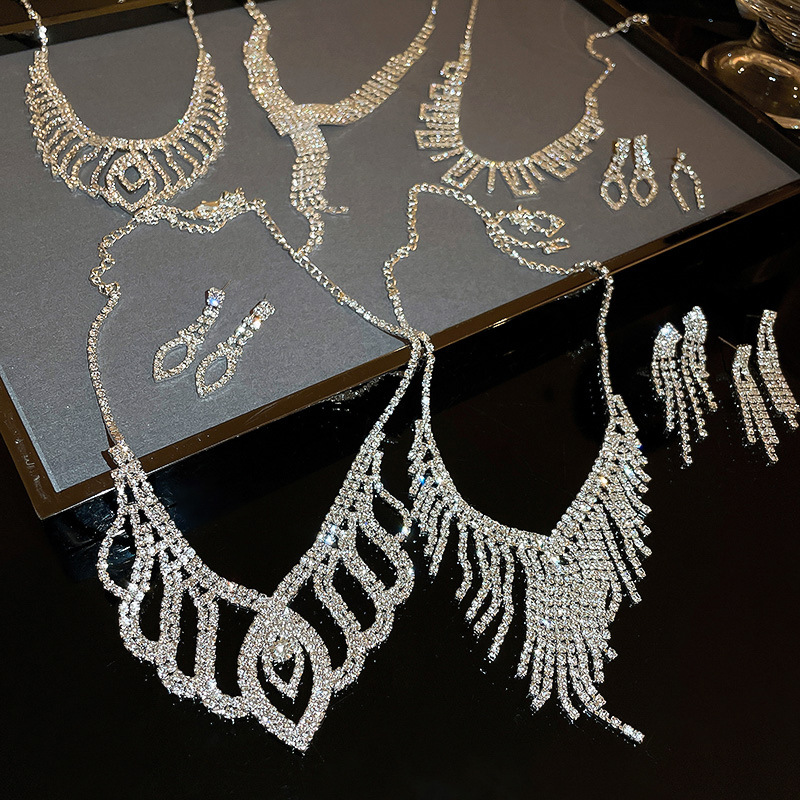 1 Set Fashion Solid Color Copper Tassel Inlay Rhinestones Womenu0027S Jewelry Set