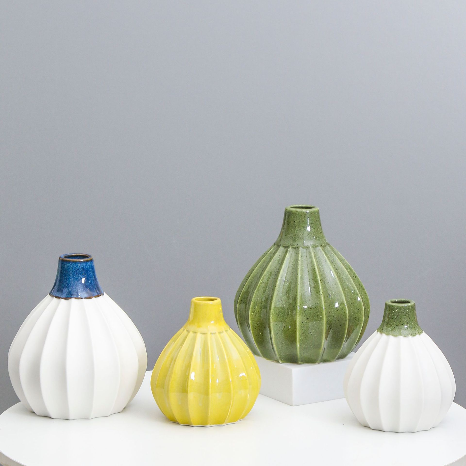 Jarrón de cerámica nórdico ins creativo moderno minimalista decoraciones calabaza hogar arreglo floral arte TV al por mayor