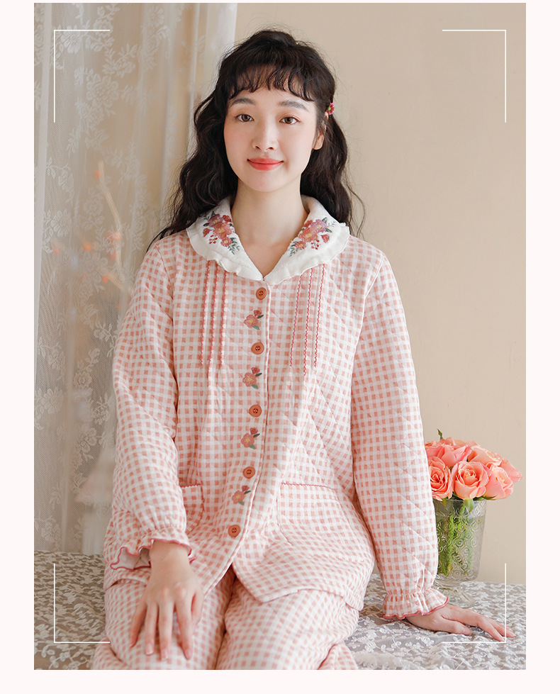 Pajama Set Image 2