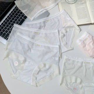 5040简约甜美内裤女生冰丝无痕奶皮面膜2026新款夏薄款棉裆三角裤