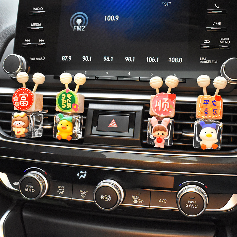 Aromaterapia para automóvil Salida de aire acondicionado Fragancia Decoración linda Decoración creativa Accesorios para interiores de automóviles Botella de perfume para automóvil