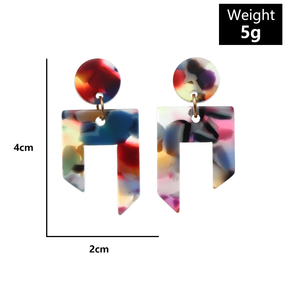 Naizhu European And American Popular Ornament Graceful Personality Acrylic Earrings Irregular Color Earrings Factory Wholesale display picture 20