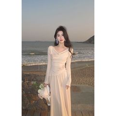 2025春新款显瘦气质长袖针织套装女法式两件套荡领长裙高级早秋
