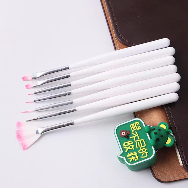 Venta al por mayor uñas pintura pluma 7 piezas traje tallado pluma dibujo cepillo de uñas 7 piezas conjunto cepillo de uñas herramientas suministros