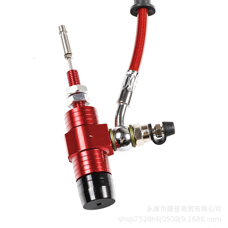 Accesorios de modificación de motocicleta hojas grandes CNC taza de aceite de aleación de aluminio freno hidráulico bomba de freno de doble cilindro