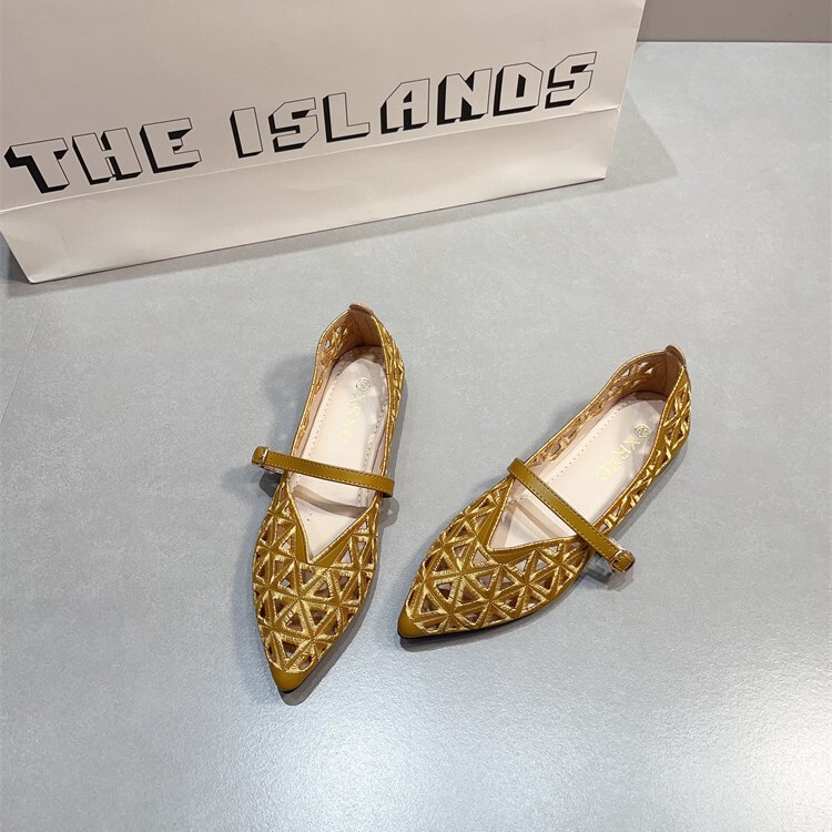 Summer Hollow Versatile Clogs Pointed Toe Shoes Single Strap Shallow Flat Sandals Comfortable Versatile Loafers