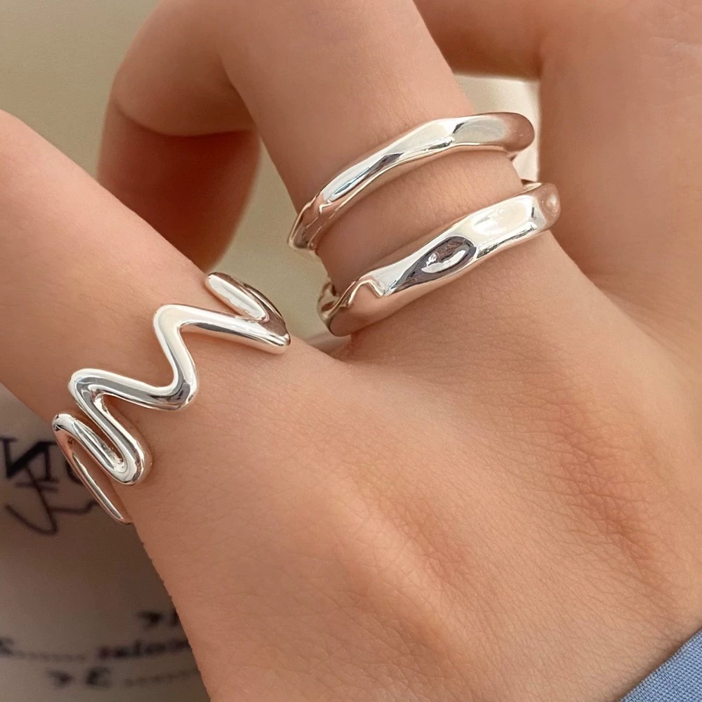 Wavy fashionable silver ring, Korean style, simple and elegant design, on index finger