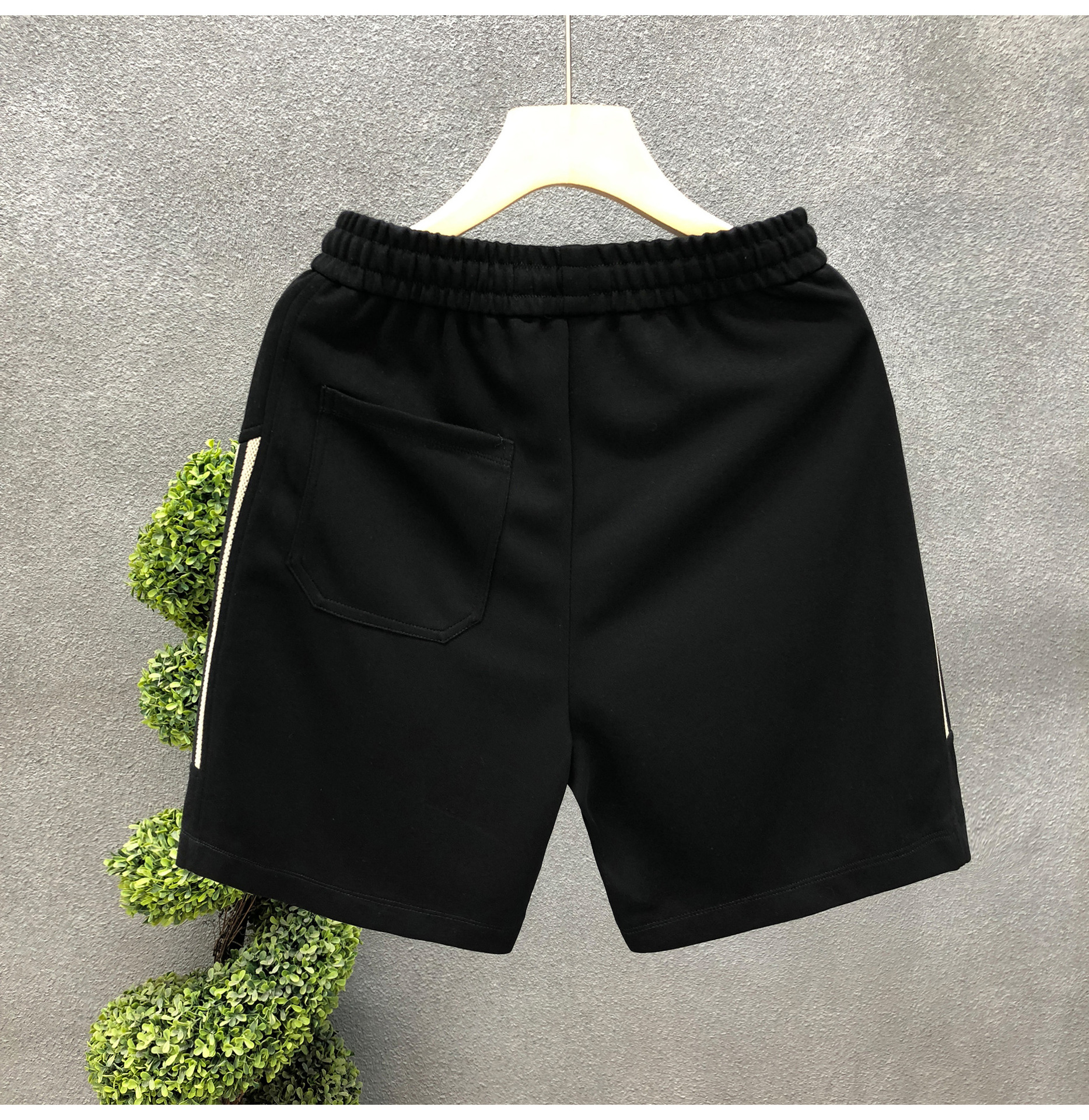 Men's Clothing Men's Black Casual Shorts Trendy Summer Five Point Pants Fashionable Outerwear Sports Style Casual Beach Sports Shorts_viptrois.com