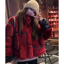 FL232594今年流行漂亮红色新年衣服加绒外套女秋冬款保暖拼色设计