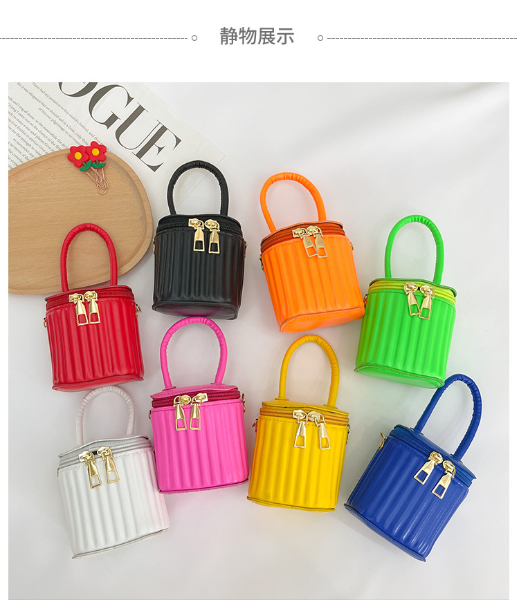 Summer New Candy Color Handbag Girls' Colorful Messenger Bag Korean Style Mini Bag display picture 1