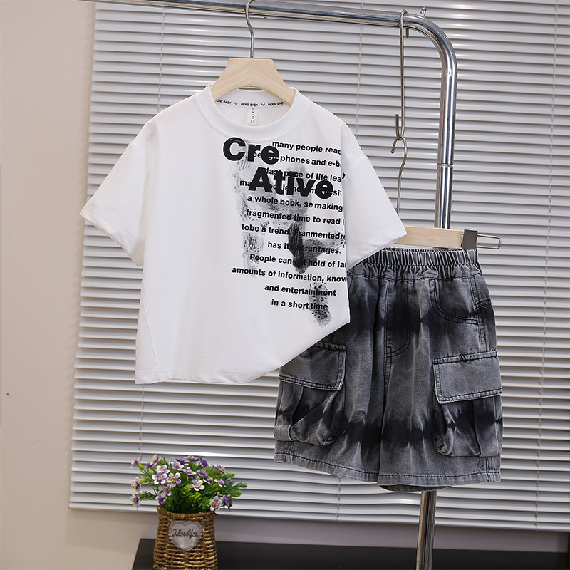 7251 Traje de verano para niños Nuevos pantalones cortos de camiseta de manga corta de moda para niños 2025 Nuevo verano Versión coreana de la calle frita