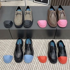 Cam家の徳比靴2025早春の新型の徳比靴のひもの靴の女性は色の楽福の靴の小さい大衆の潮の札をつづり合わせます。