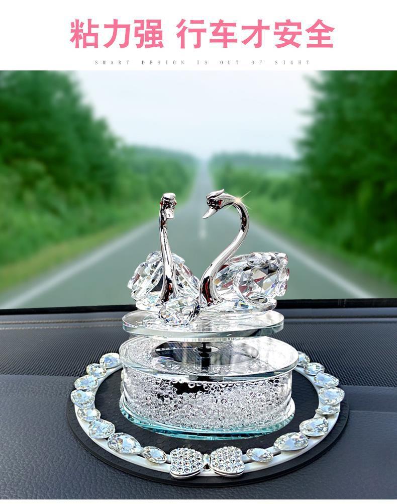 Solar Rotating Swan Car Aromatherapy Cute Car Interior Decoration Supplies Car Car Ornaments 2025 New Style for Women