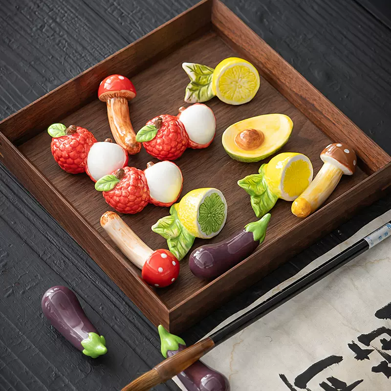 韩式日式ins水果蔬菜系列釉下彩手工陶瓷摆件筷托笔托家居装饰品