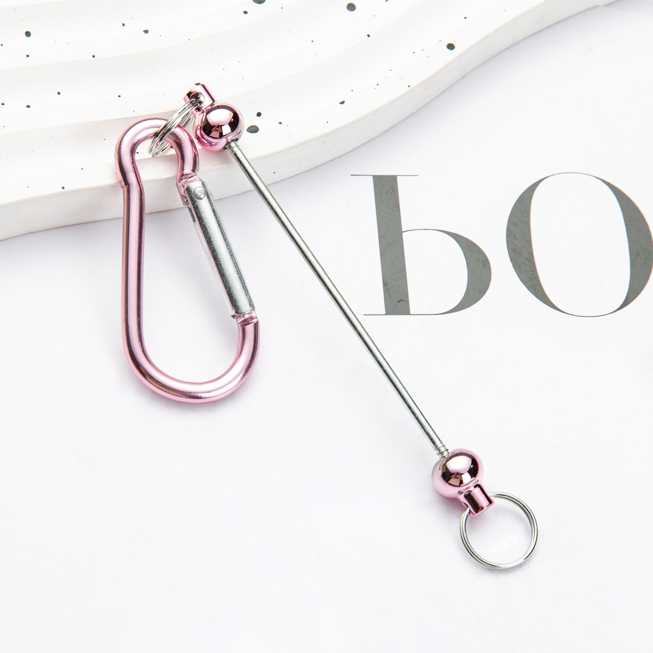 Nuevo botón de montaña DIY cuentas al por mayor mochila colgantes de metal botón de montaña en stock puede ser cuentas botón de montaña multicolor