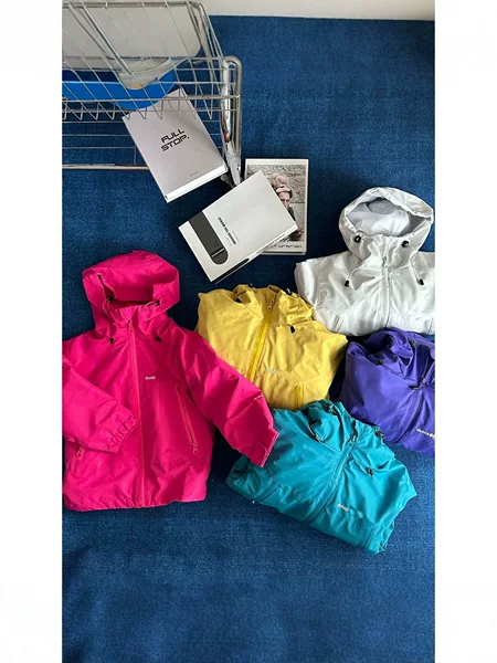 Hard shell children's candy-colored lightweight detachable jacket for boys and girls
