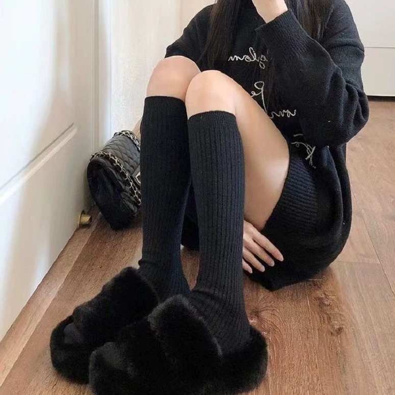 Japanese high quality summer colored white knee socks, fitted