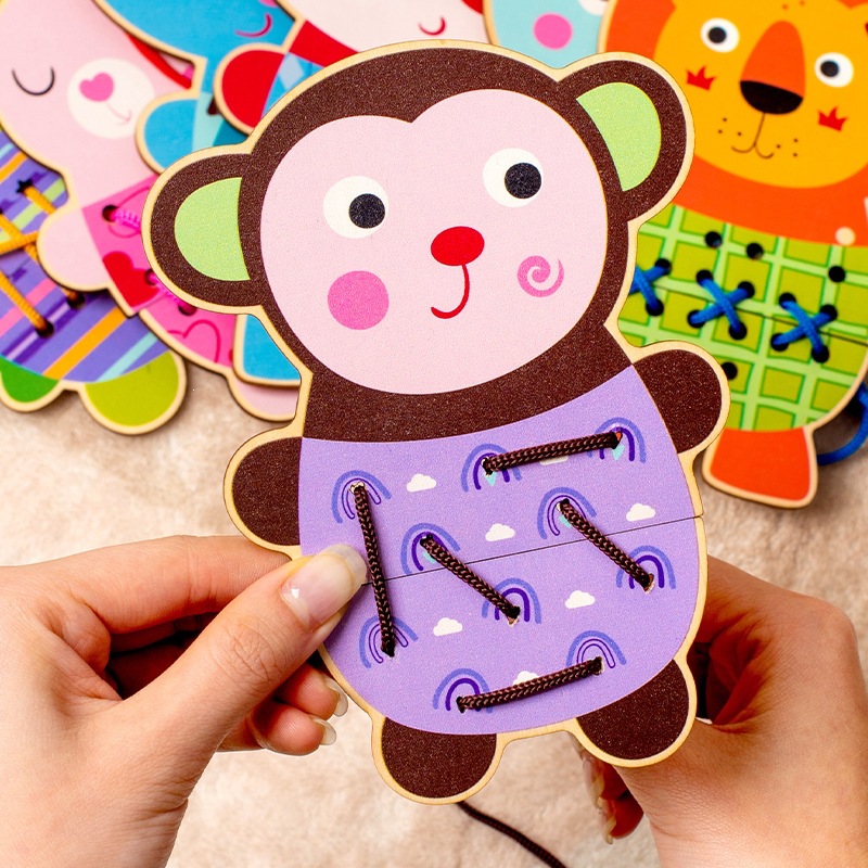 Niños de madera animal vestido hilo hilo hilo juego de cambio de ropa puzzle puzzle bloques de construcción juguetes de educación temprana