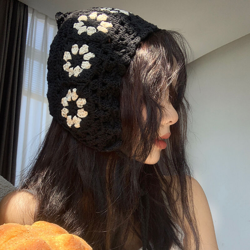 Flor hueca hecha a mano de punto sombrero de lana para mujeres ins Internet celebridad delgada todo partido cara-mirando pequeño sombrero de pescador japonés moda