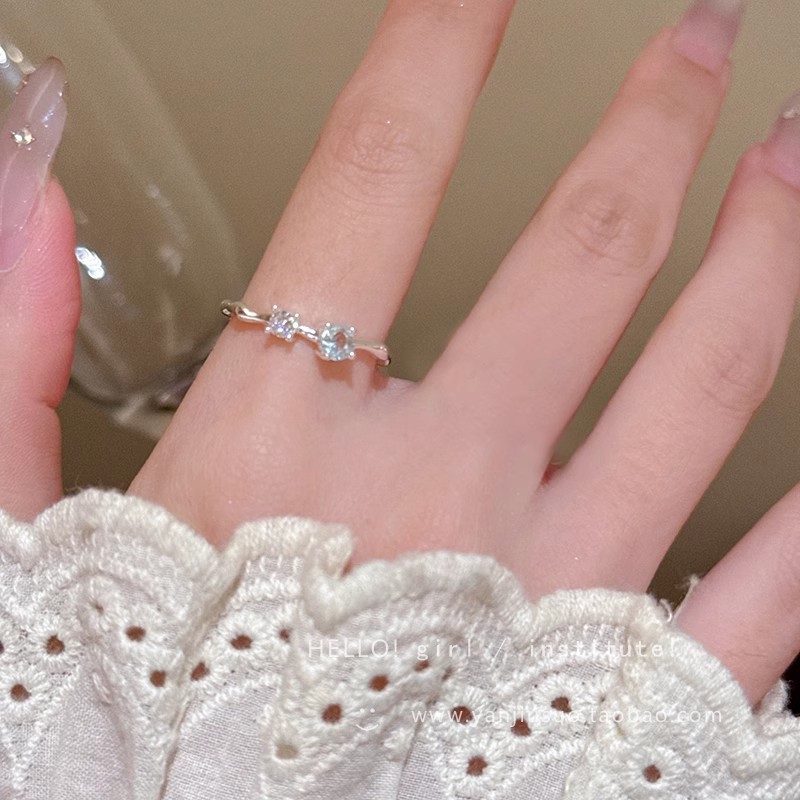 Irregular zircon ring (open)