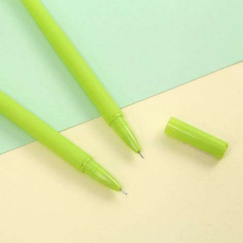 Middle sail stationery cartoon piggy rabbit flower swing neutral pen rabbit tender leaf soft rubber shake water pen wholesale 