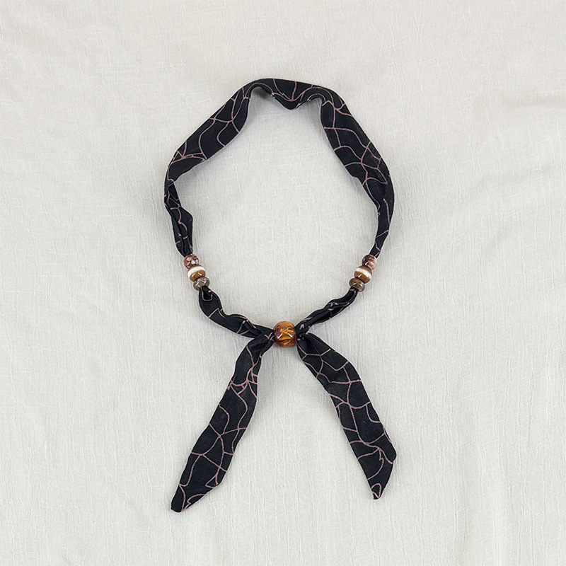 Cross-Border Vintage Bamboo Leaf Floral Polka Dot Silk Scarf with Bead Accessories, High-End and Fashionable, Perfect for Early Spring New Styles for Women