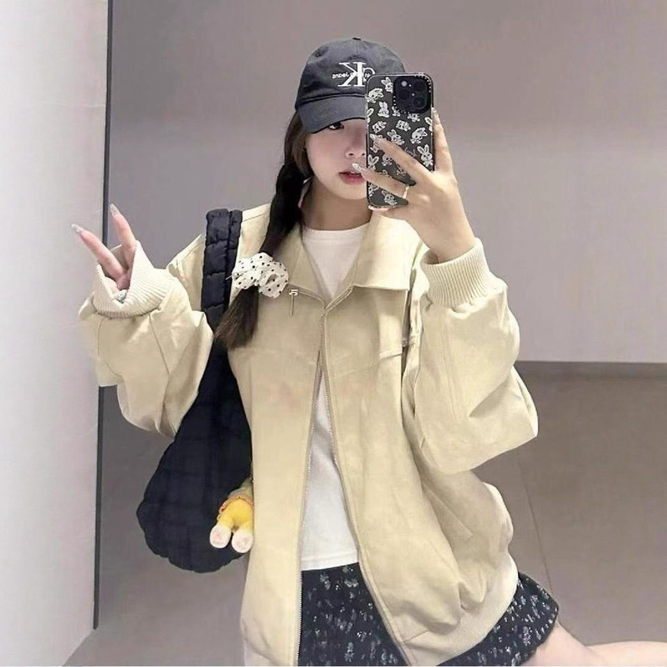 Áo khoác jacket nữ dáng rộng cổ ve áo dài tay phong cách casual — áo khoác mơ