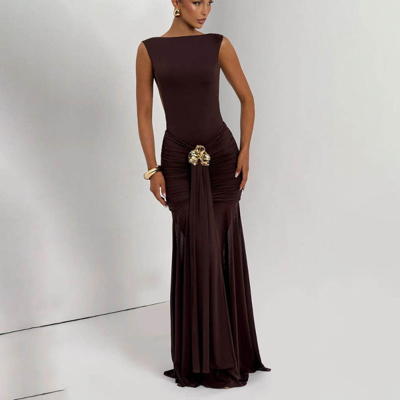Fronteriza Europa y América primavera y verano nuevo estilo de moda sin mangas de espalda plegado empalme sexy vestido de banda de cadera