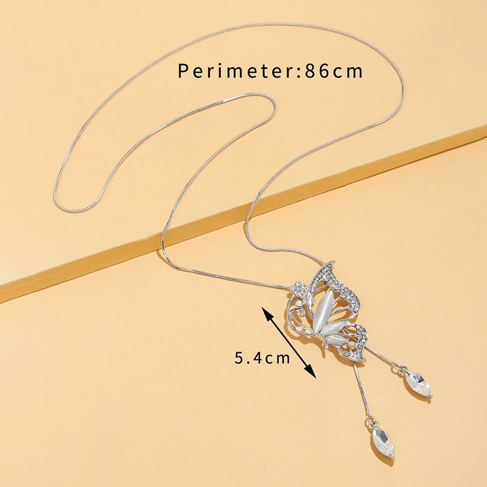 Yh ~ estilo coreano nueva moda simple cristal diamante largo medio mariposa collar suéter cadena colgante todo-juego ropa