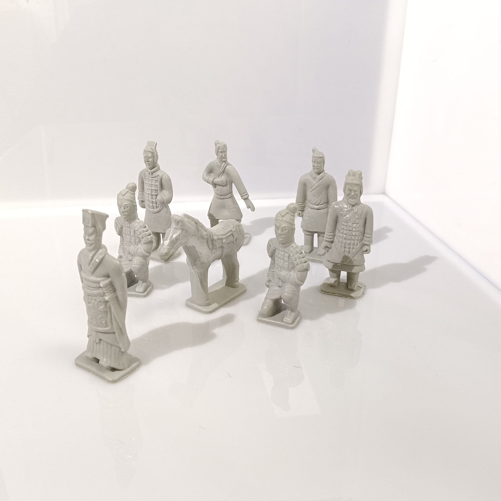 Pecera Creativa Micro Escena Escenario Pequeño Adornos al por mayor Juego de 8 piezas de figurillas de cerámica de simulación PVC Guerreros de terracota