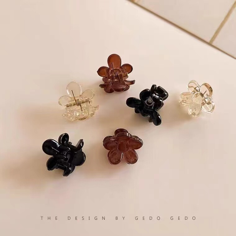 Mini Flower Hairpin Side Clip Bangs Clip Versatile Fashionable Princess Head Small Grabber Broken Hair Finishing Claw Clip Hairpin Mini Flower Hairpin Side Clip Bangs Clip Versatile Fashionable Princess Head Small Grabber Broken Hair Finishing Claw Clip Hairpin