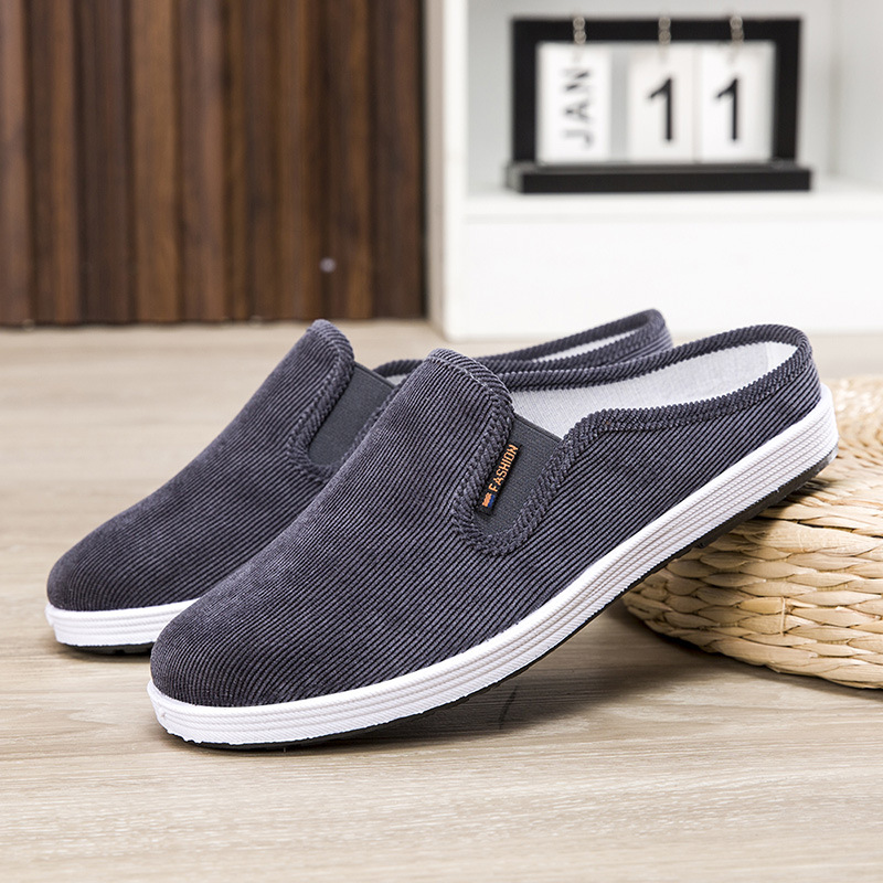 Breathable comfortable slippers