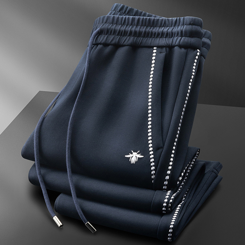 Skin-friendly, luxurious, high-end, classic men's autumn and winter straight-leg loose-fitting, versatile, breathable, wrinkle-free casual trousers