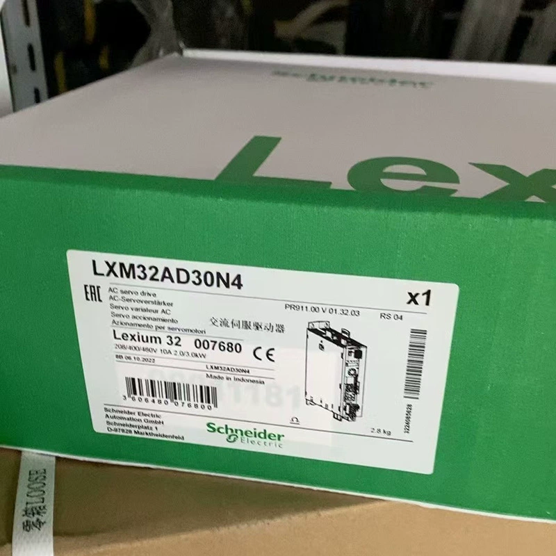 Schneider/немецко-новый оригинальный привод LXM32AD30N4/LXM32AD18N4/LXM32AD12N4 спот