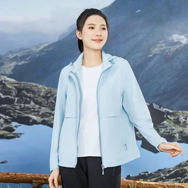 冲锋衣、裤;户外皮肤衣/防晒衣;速干t恤